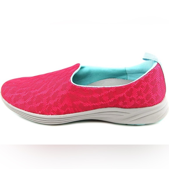 Vionic size 11 Slip-On Sneakers - Picture 1 of 9